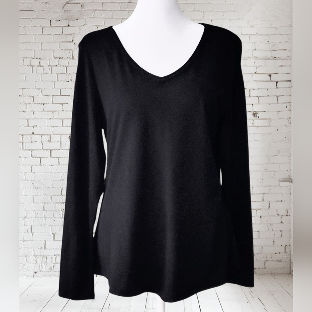 TUNIC V-NECK [NWOT]